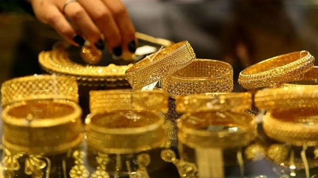 ফের দেশের বাজারে কমল স্বর্ণের দাম, ভরি কত?